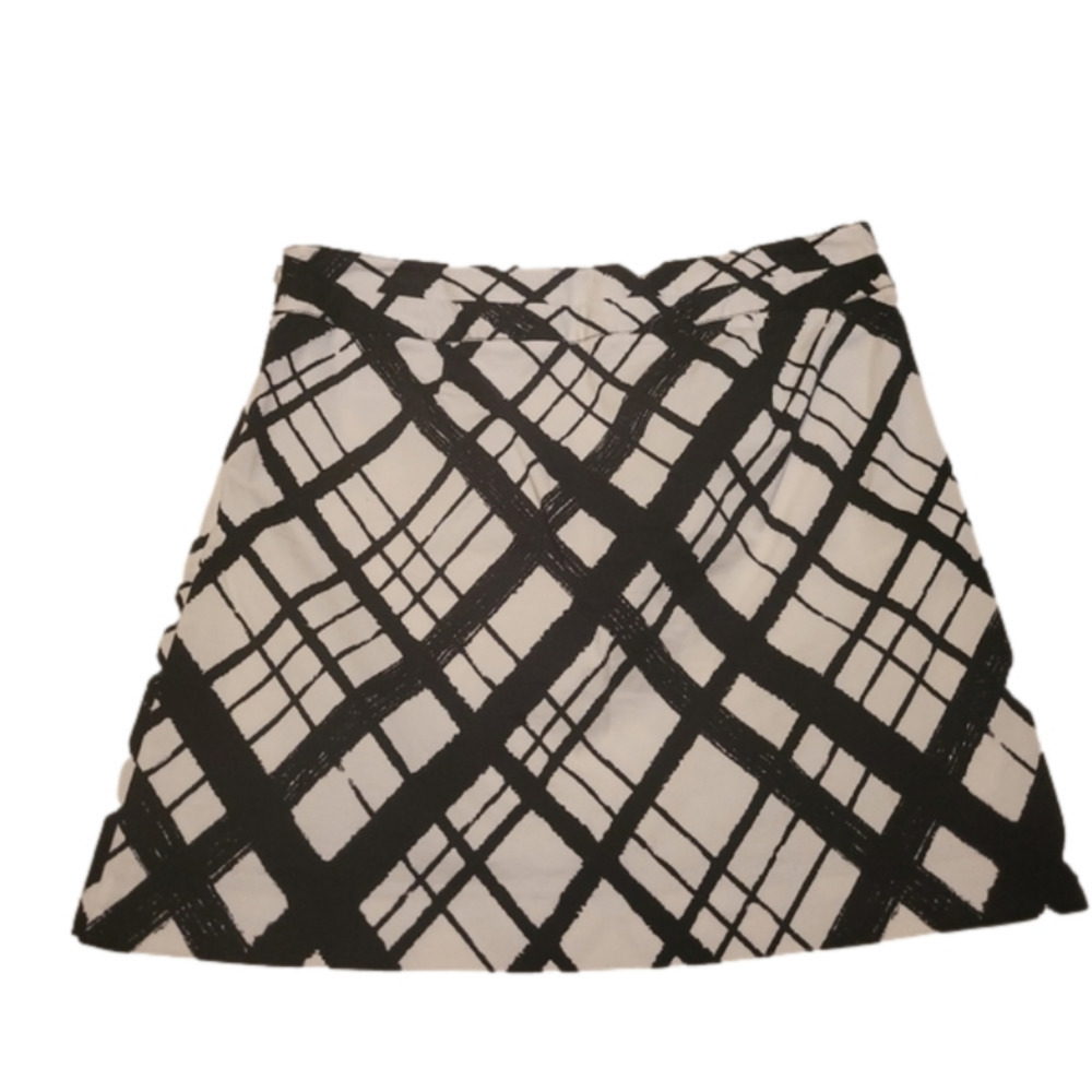 JACOB black and white skirt. Very cute!! Size 8. Never worn. - Picture 5 of 8